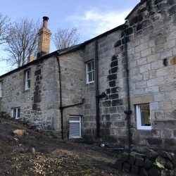 Side windows - before Dog friendly country pub and shop in Northumberland - Harbottle - Harbottle Village - Northumberland National Park