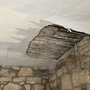 Refurbishing the pool room at The Star Inn
